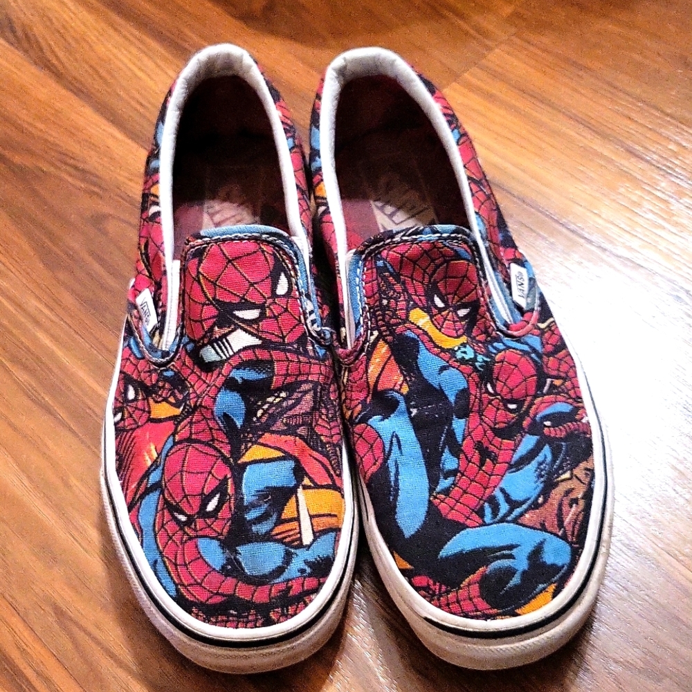 Vans Marvel Spideman size 9 womens